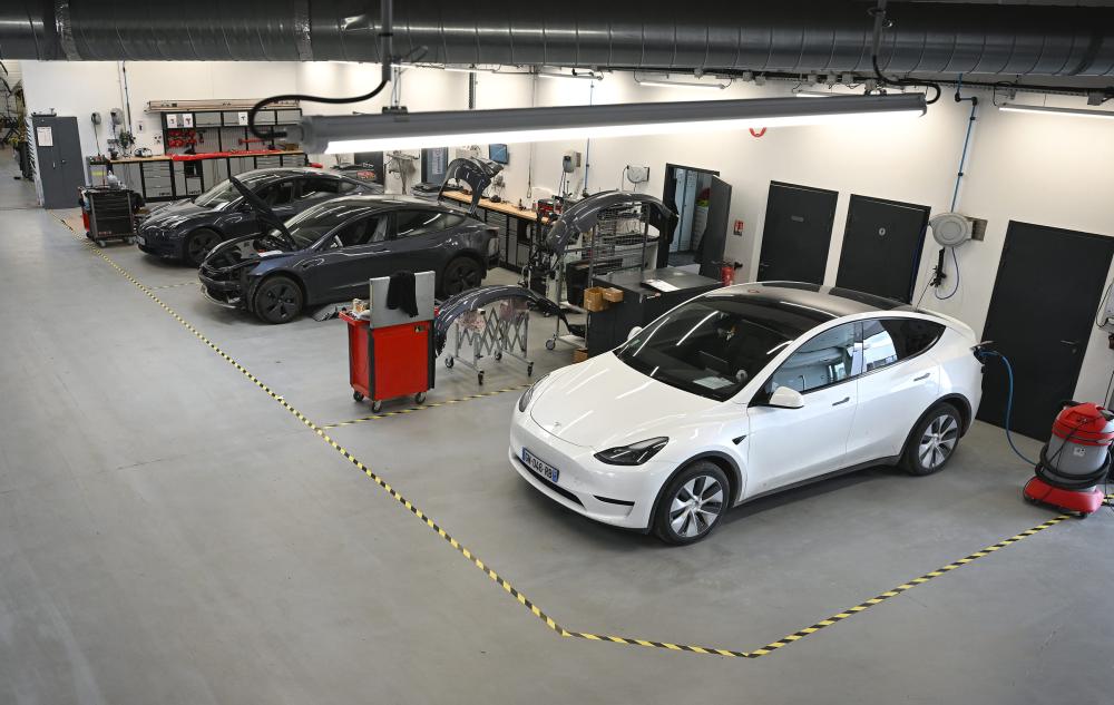 Garage Tesla à Mérignac